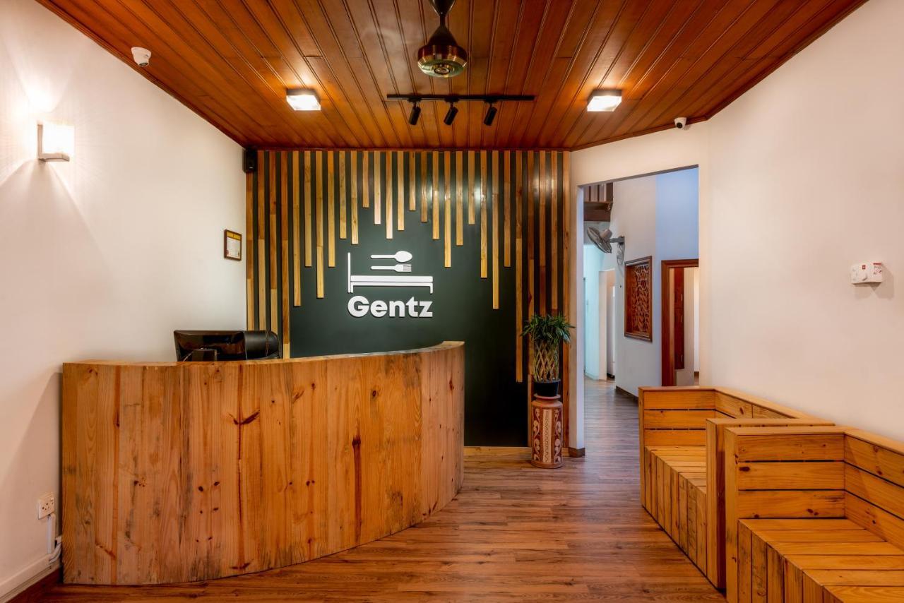 Hotel Gentz Residency & Restaurant Colombo Esterno foto